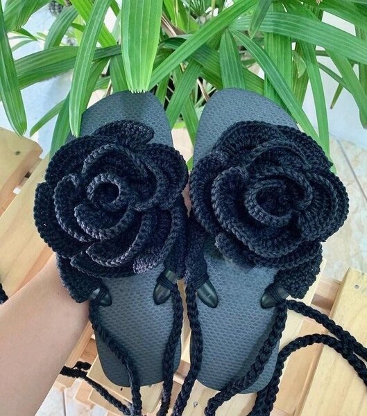 Tongs Fleurs Crochet Élégantes