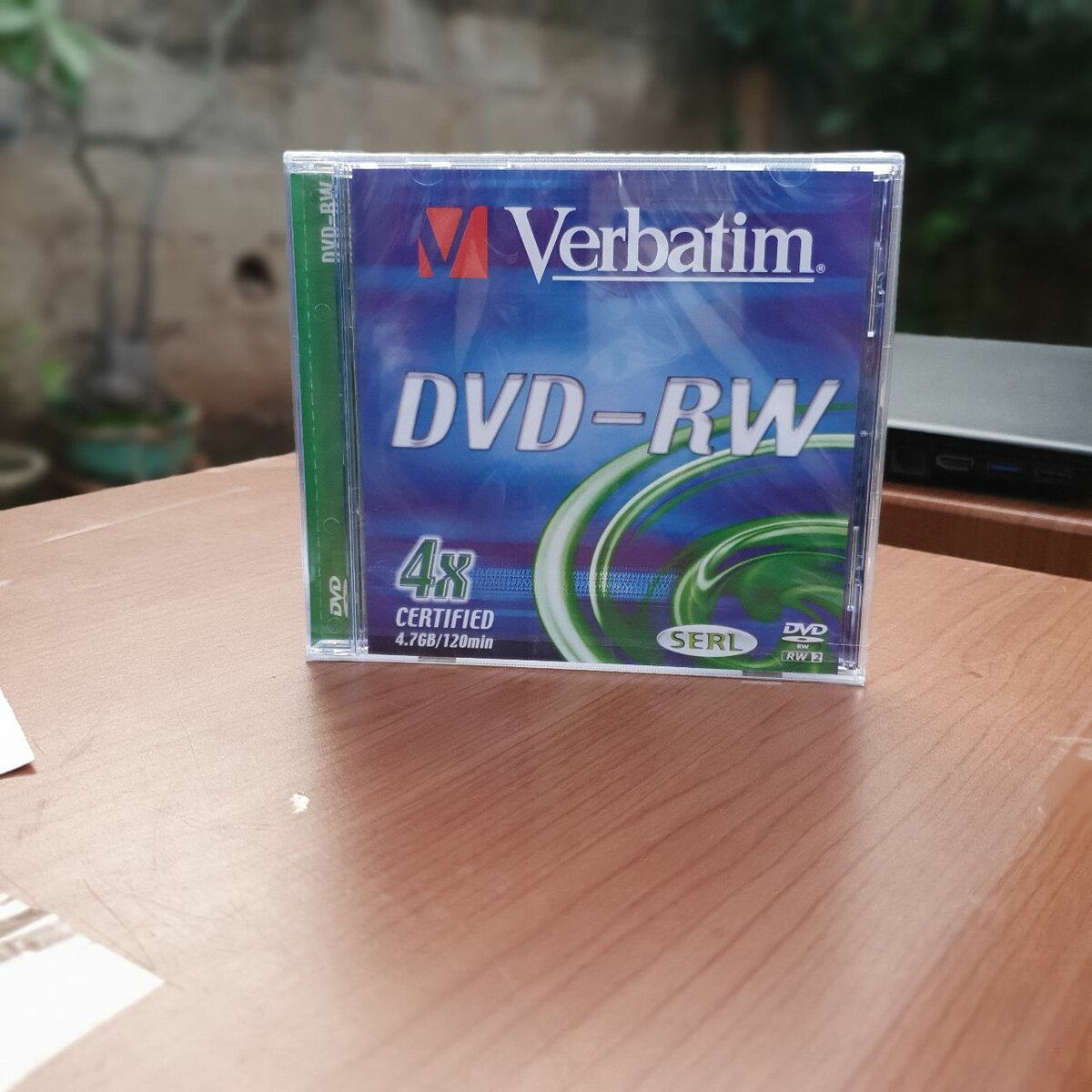 Blank DVD-RW (Rewrittable)