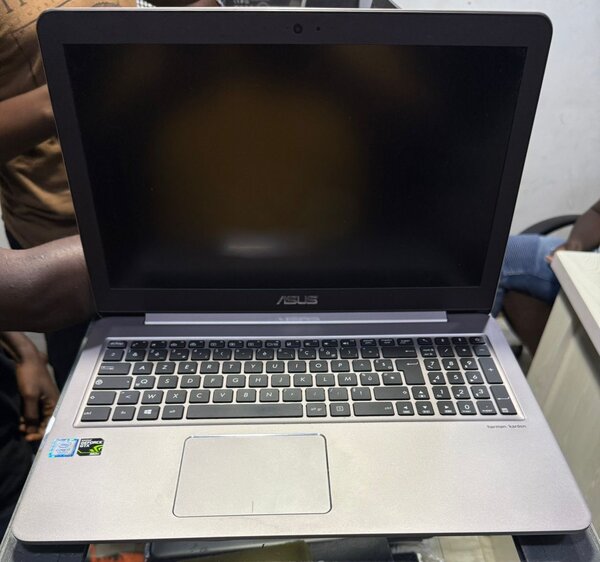 Ordinateur portable ASUS 15"
