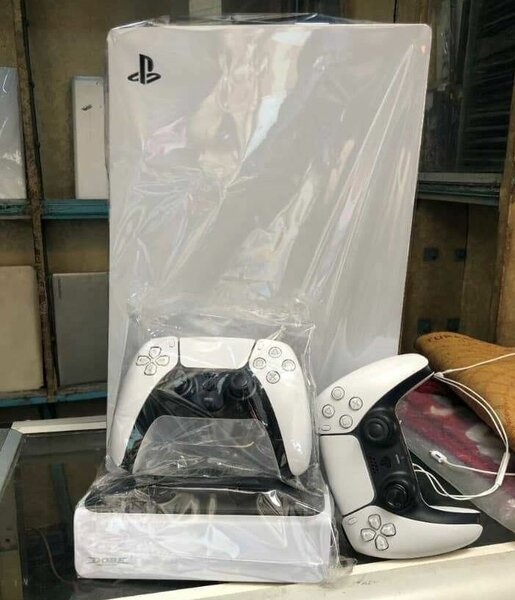 Manette PS5 DualSense blanche neuve