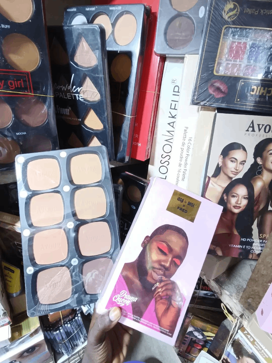 Palette de maquillage teint