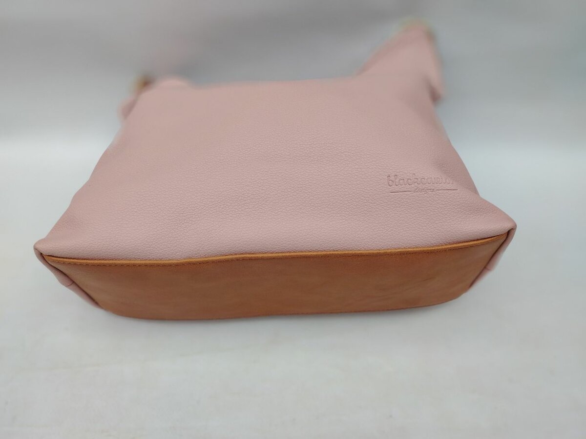 Sac à main en cuir rose