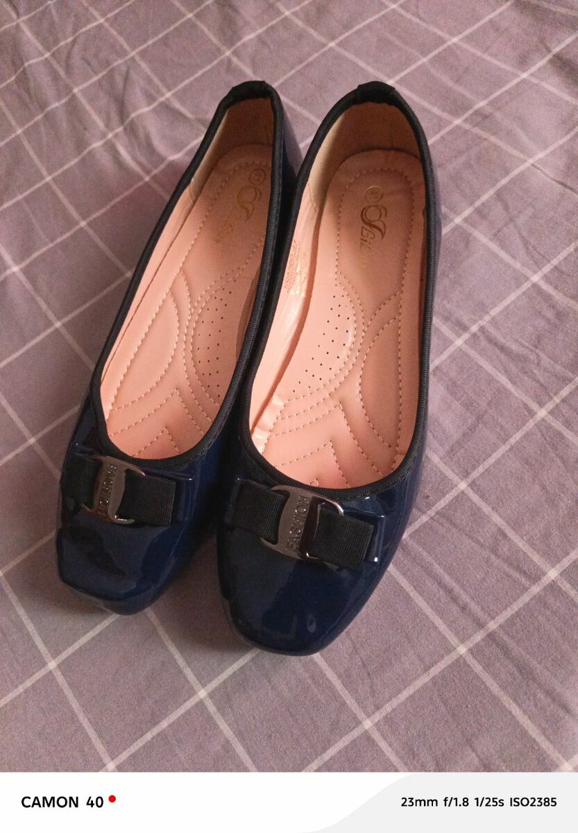 Ballerines élégantes en cuir verni