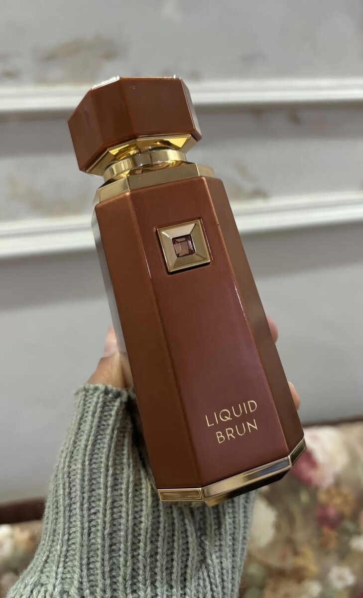 Eau de Parfum Liquid Brun