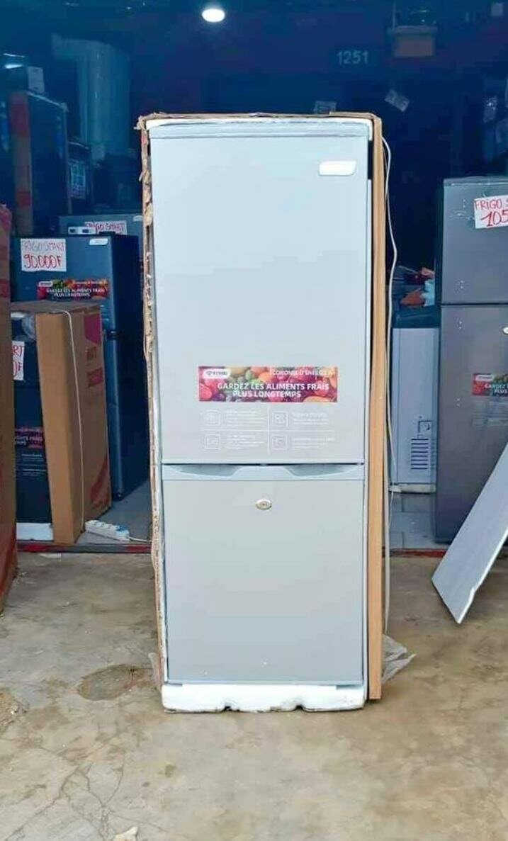 Réfrigérateur Combiné 136 L