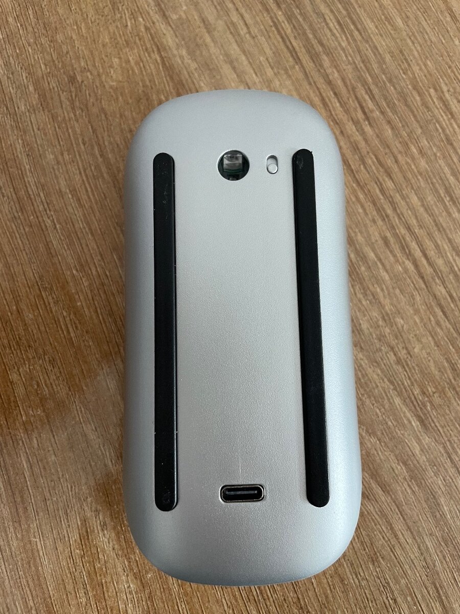Apple mouse