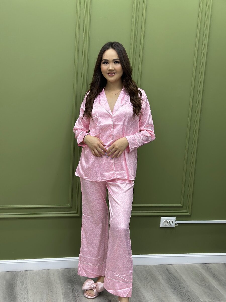 Женская шелковая пижама