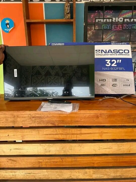 Téléviseur HD 32" NASCO