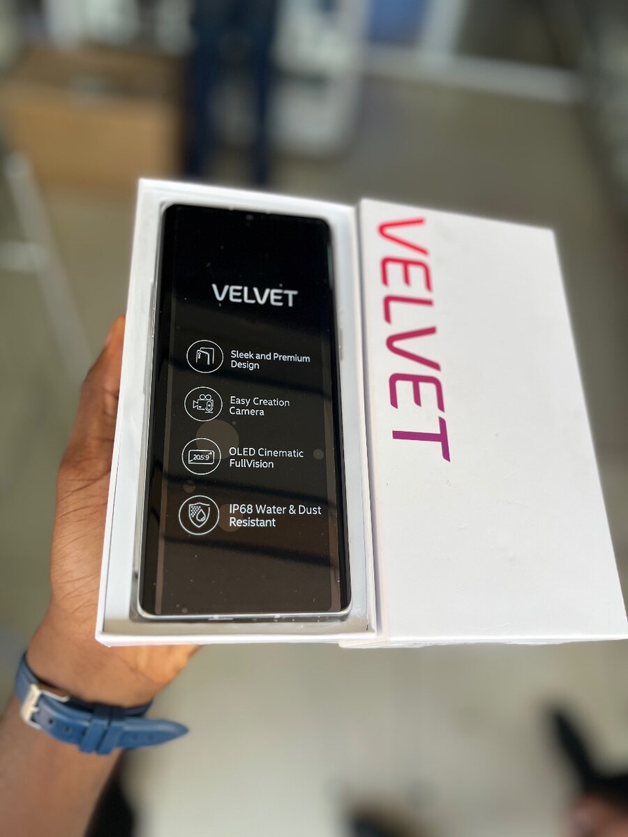 LG Velvet