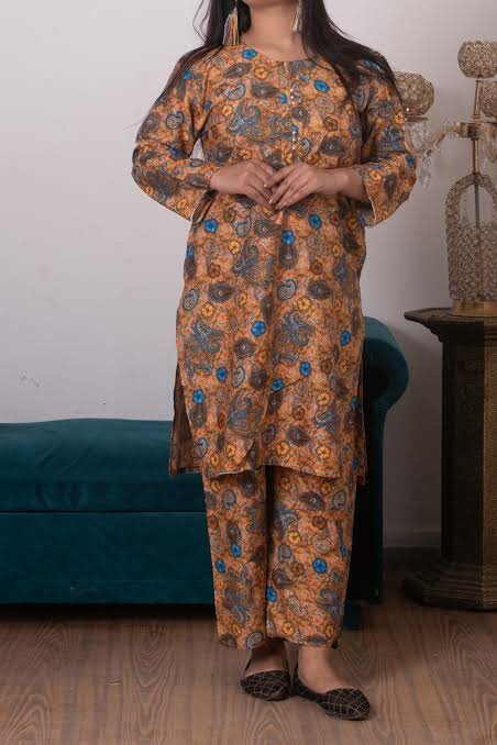 Digital print lawn suit