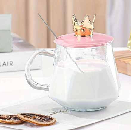 Fashionable Diamond Glass Tea Cup with Crown Top Lid and Metal Spool