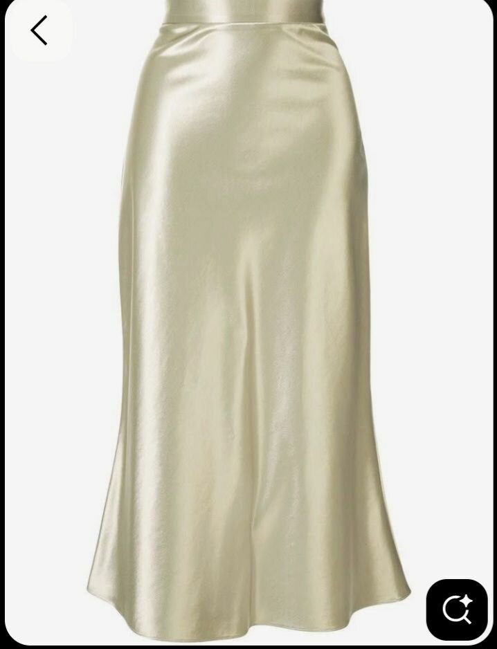 Jupe en satin élégante