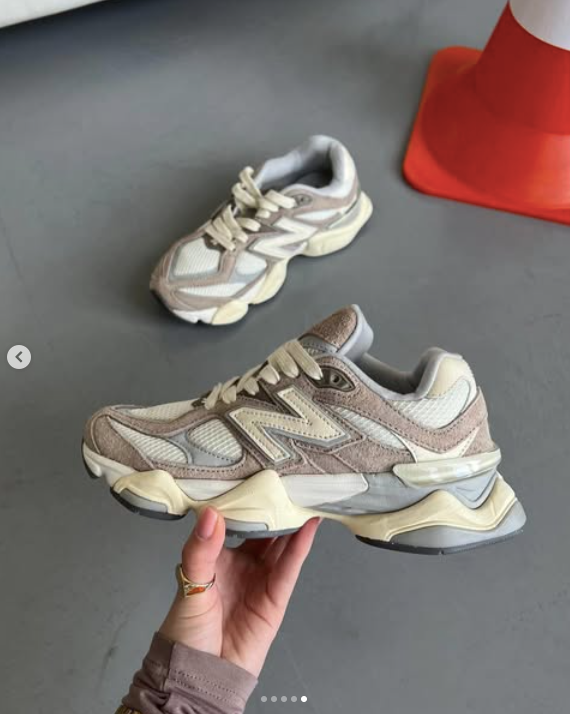 Кроссовки NEW BALANCE 9060 светло-коричневый,кремовый