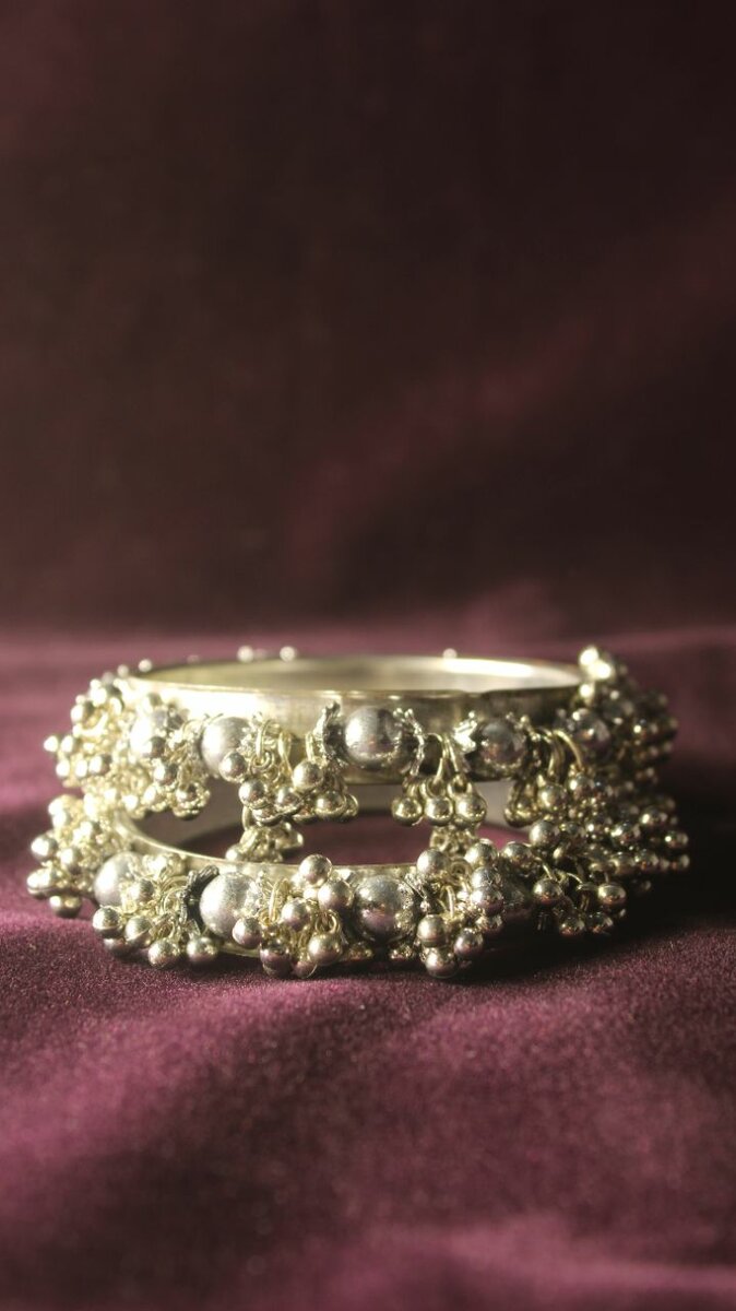 Antique Handmade Sliver Pearls design Bangles