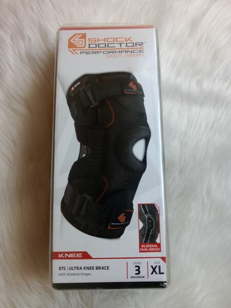 Knee brace. Shock Doctor Brand