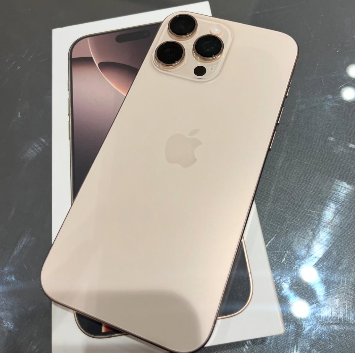 16 pro max ESIM unlock 256gig