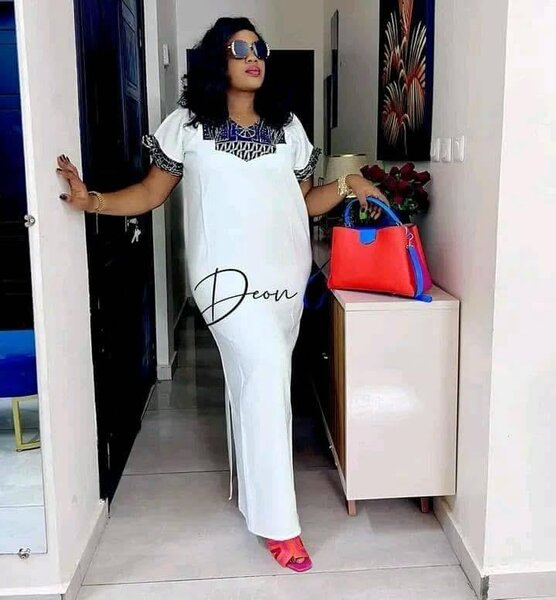 Robe longue africaine élégante