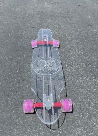 Longboard transparent design