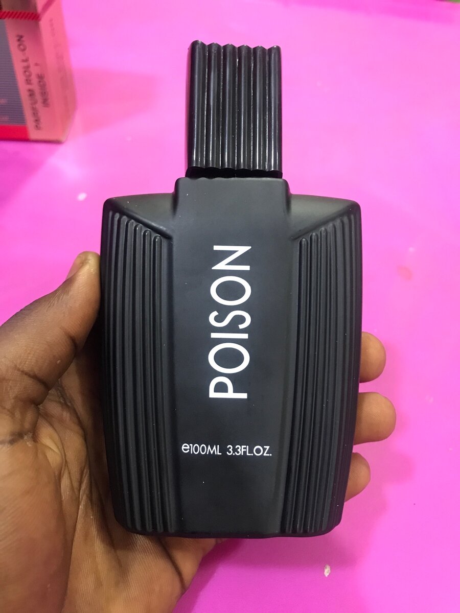 Poison perfume