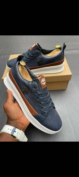 Sneakers élégantes en cuir