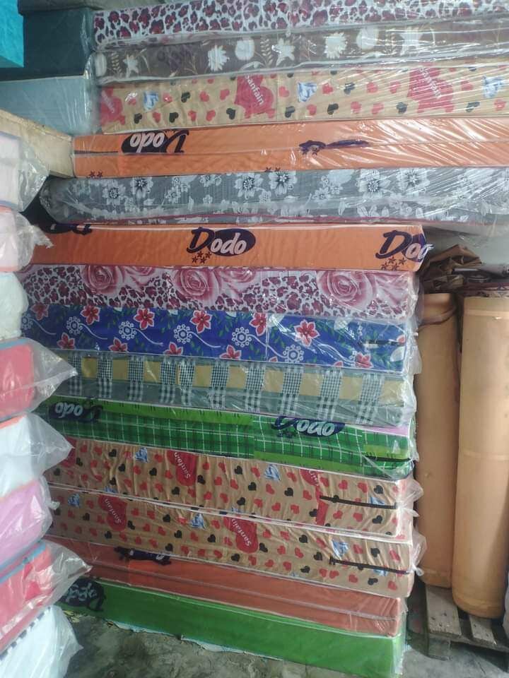 Matelas mousse bleue ph6 épaisseur 12