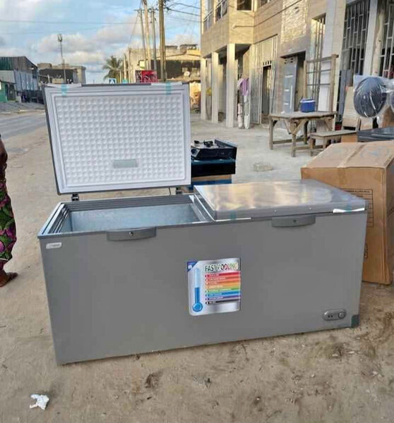 Congélateur coffre 200L