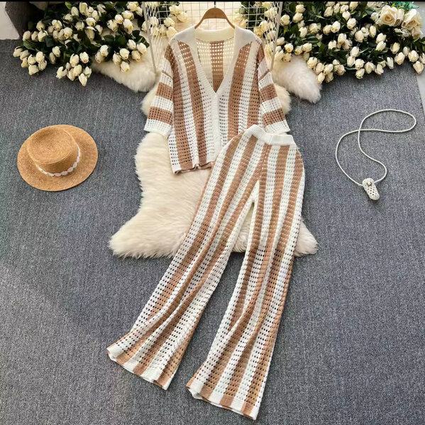 Ensemble tricot rayé chic