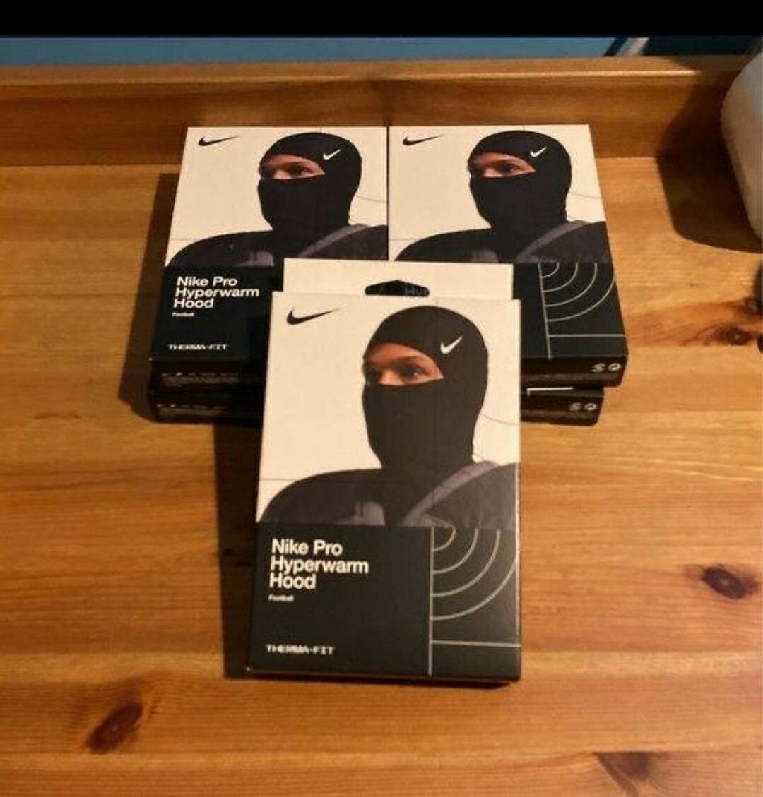 Nike Pro Hyperwarm Hood