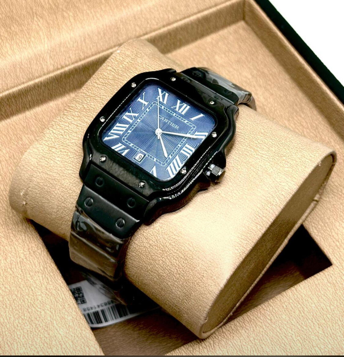 Montre élégante Cartier