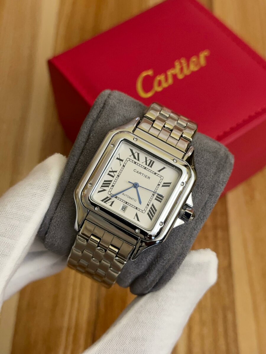 Montres Cartier élégantes