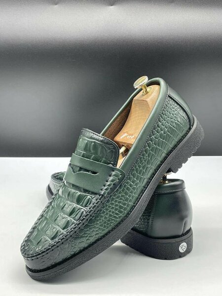 mocasin en cuir