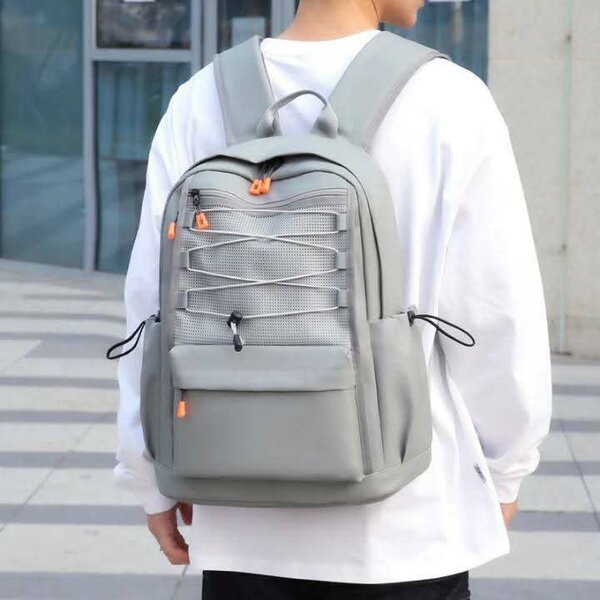 Sac à dos urbain moderne