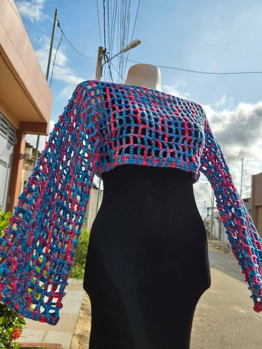 Boléro Maille Crochet Élégant