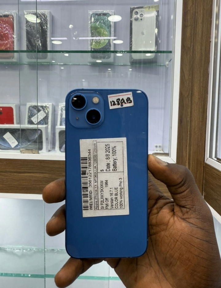 Smartphone moderne bleu