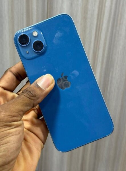 iPhone 13 Bleu Déverrouillé