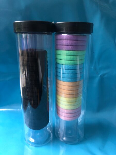 Chouchou à cheveux colorés