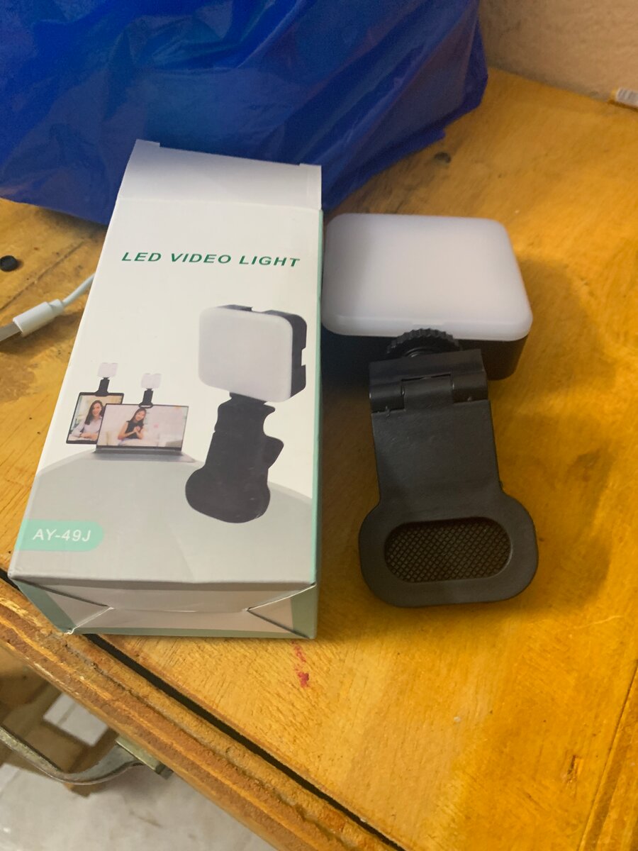 Lampe LED Video Rechargeable