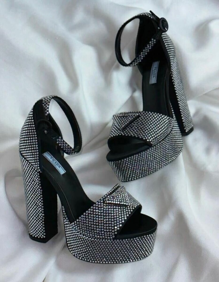GH HEELS
