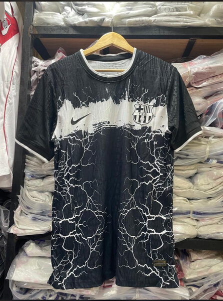 Maillot de foot design éclairs