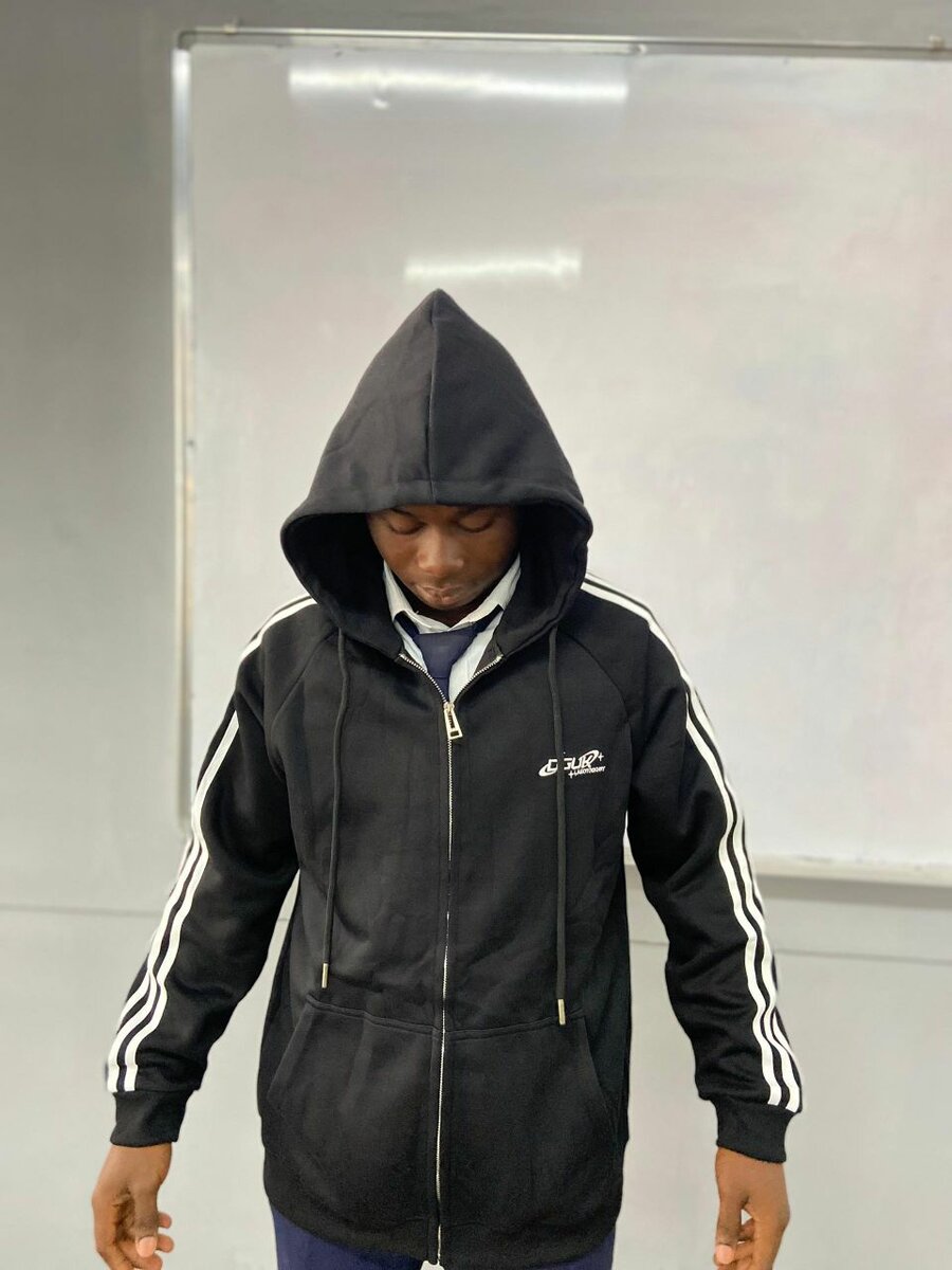 Veste à Capuche Noire Homme