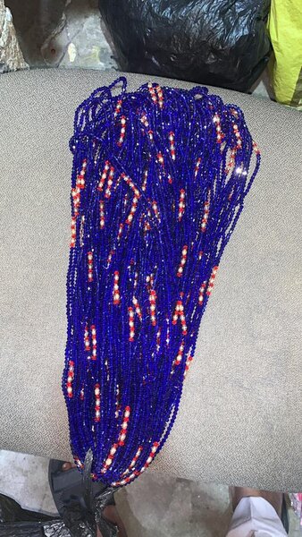 Collier de perles multicolores