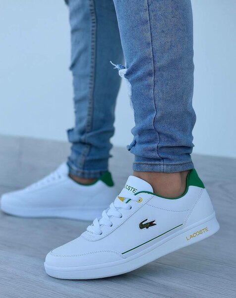 Baskets Lacoste blanches homme