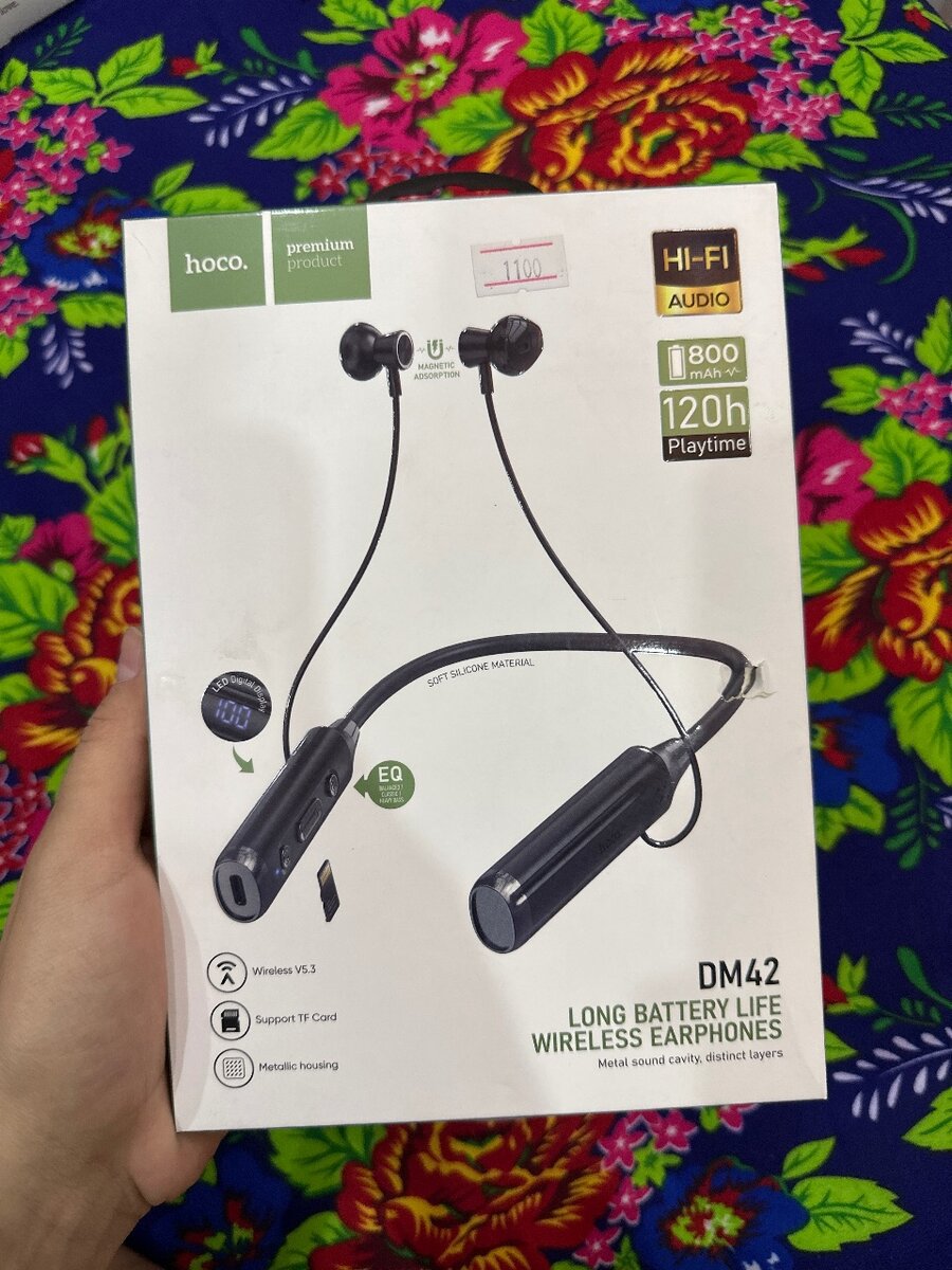 HOCO - безапроводные наушники