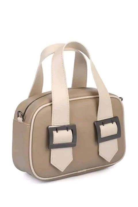 Sac à main élégant avec boucles