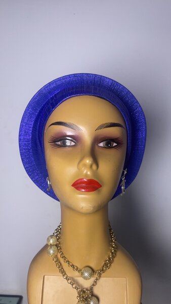Chapeau Turban Bleu Élégant