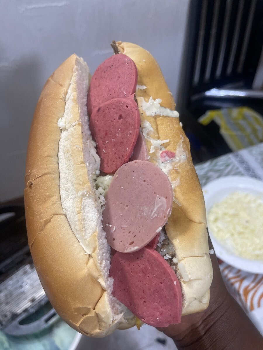Délicieux Sandwich Saucisse