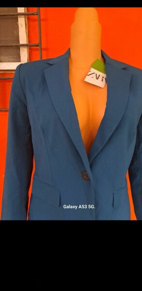 Blazer bleu élégant femme
