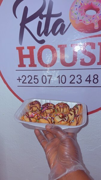 Donuts variés Rita House