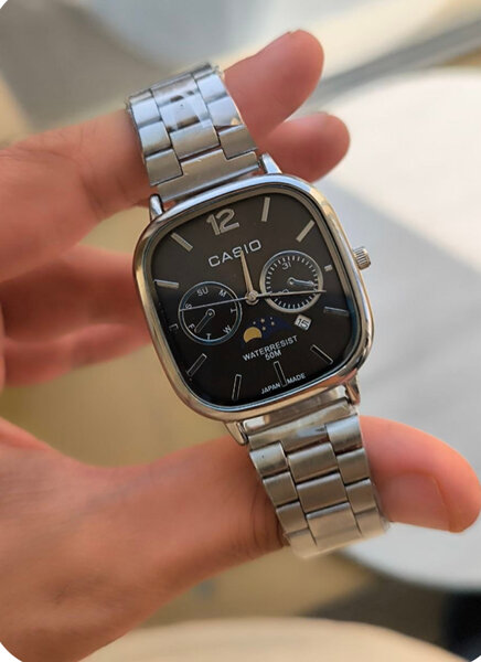 Montre Casio noire homme étanche