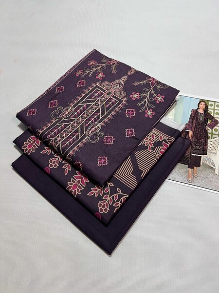 Printed lawn suit